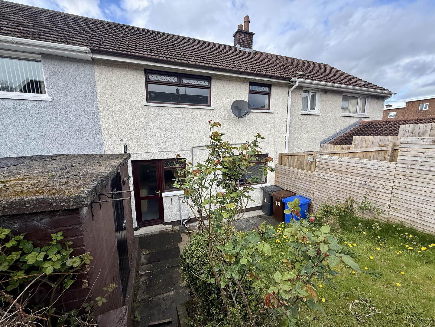 4 Tullyard Way 11 of 11