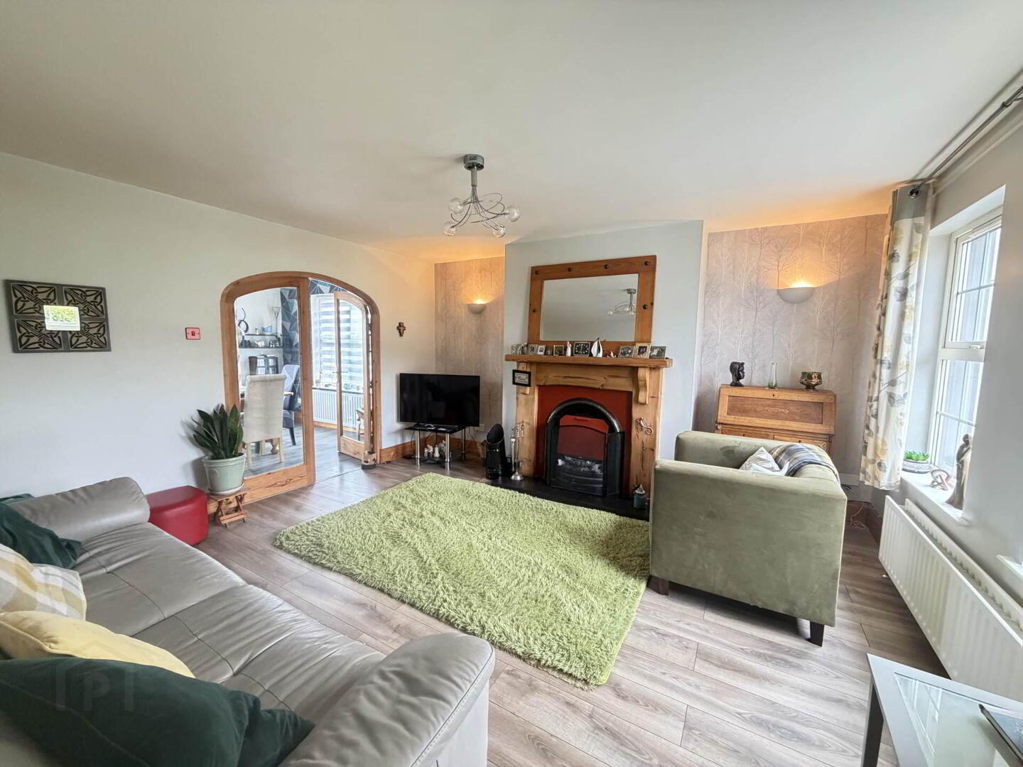 12 Curragh Hill 3 of 23