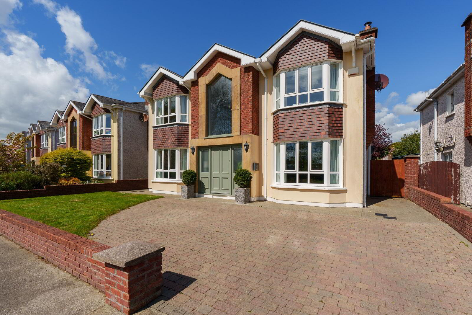 40 Longshore Drive 2 of 60
