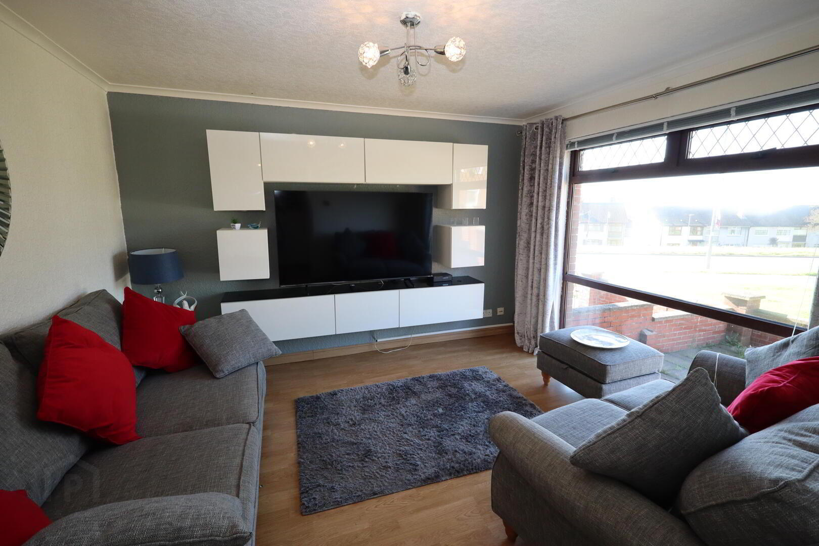 17 O'Neill Road 2 of 20