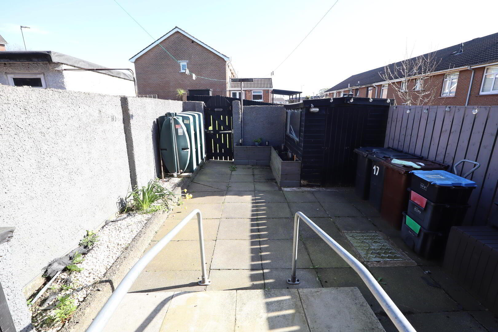 17 O'Neill Road 19 of 20