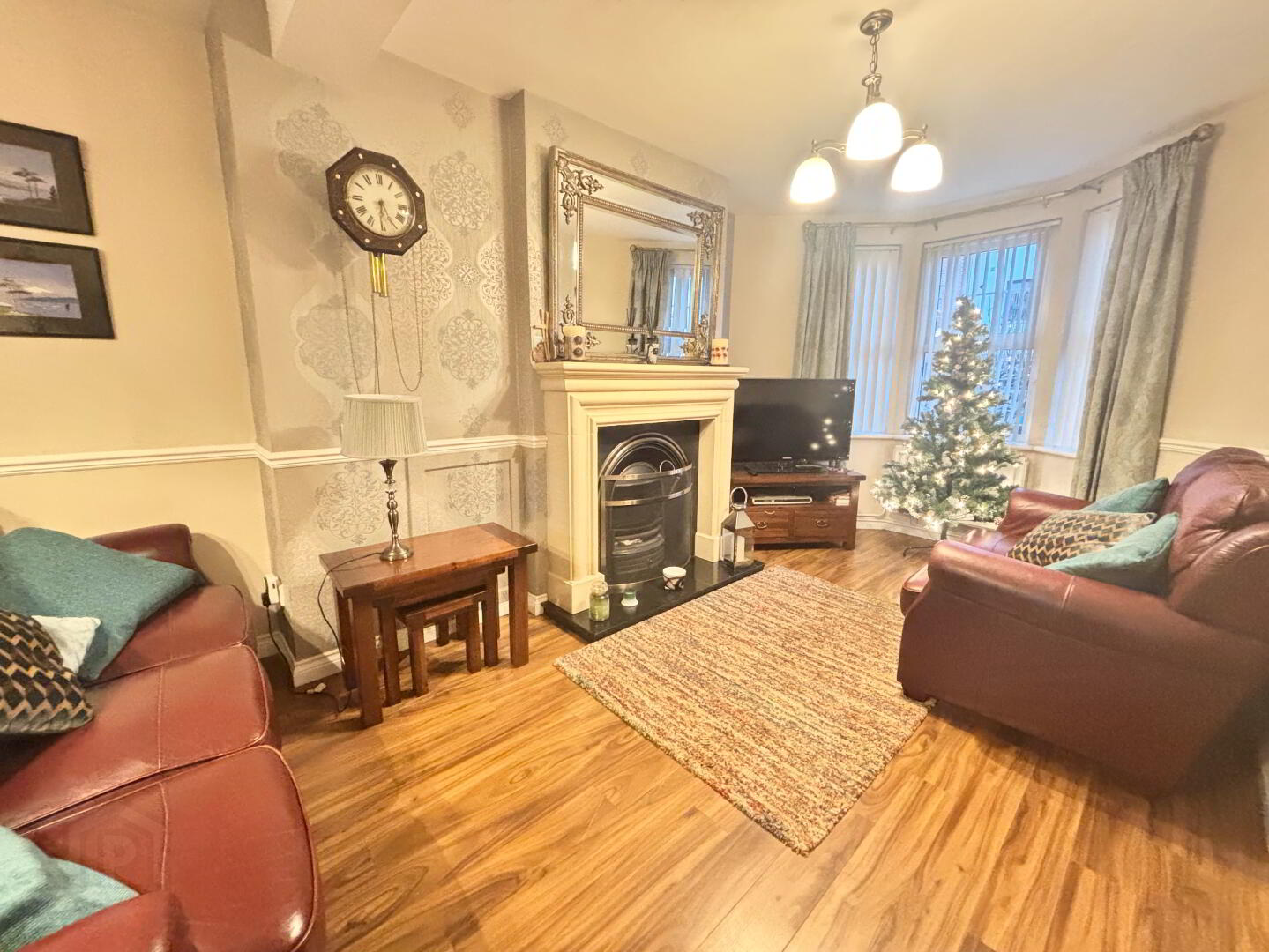 18 Larne Road 3 of 17