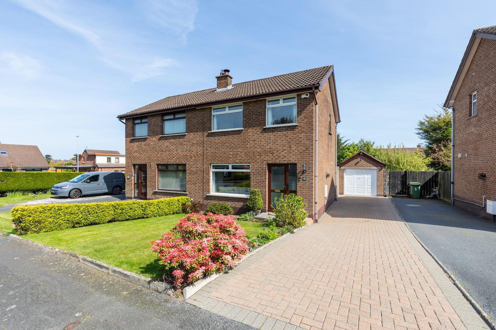 3 Sinclair Road North 1 of 22