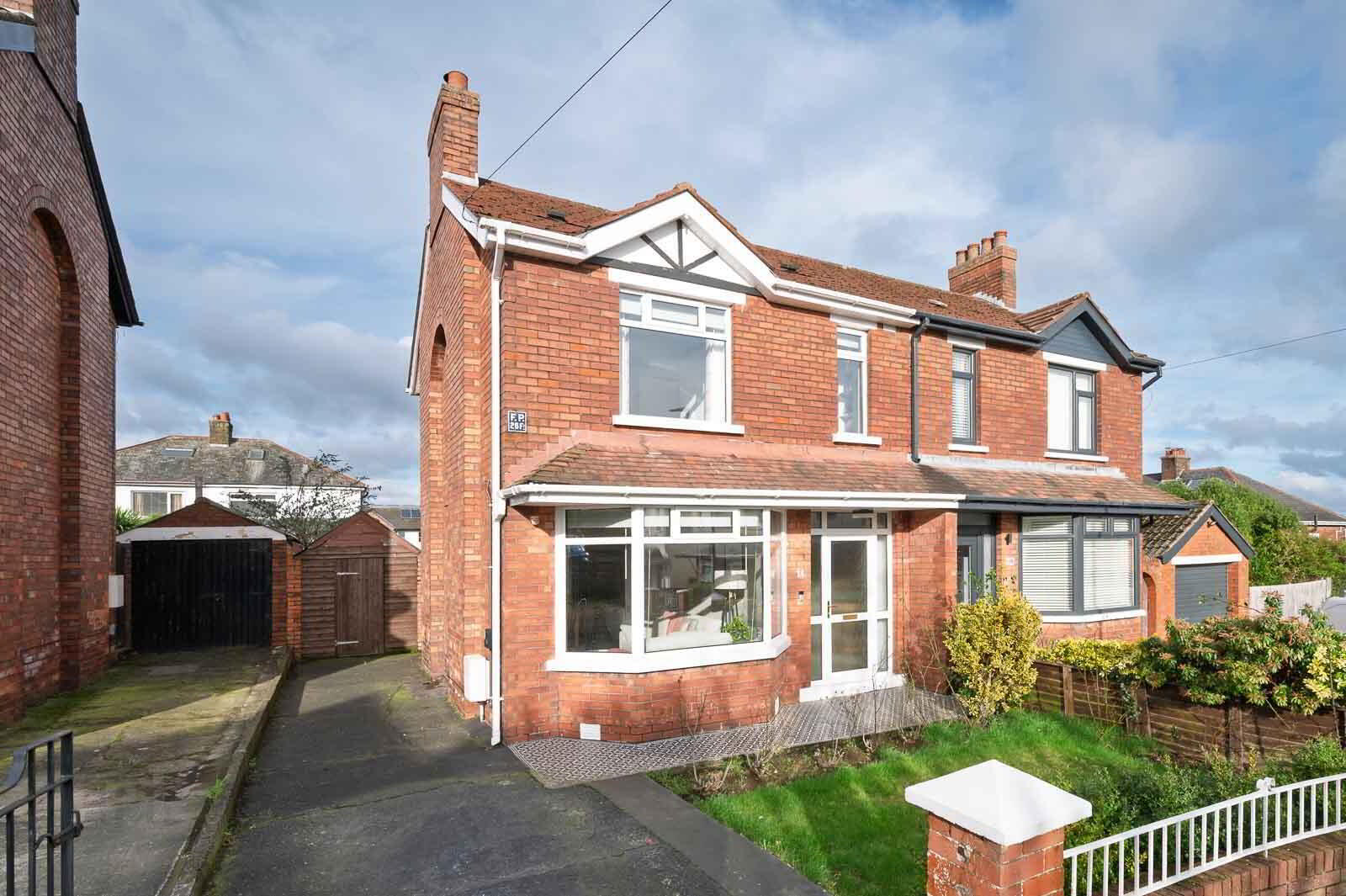14 Clonaver Crescent North, Belfast 1 of 31