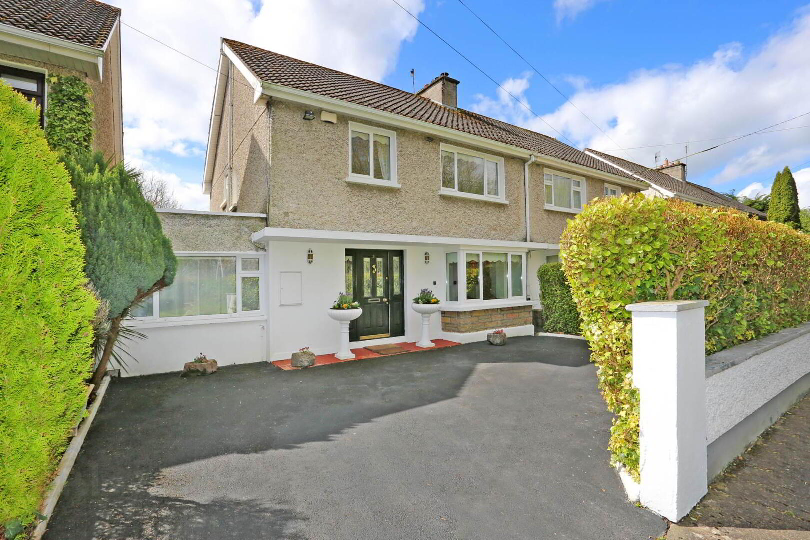 3 Saint James Court 2 of 48