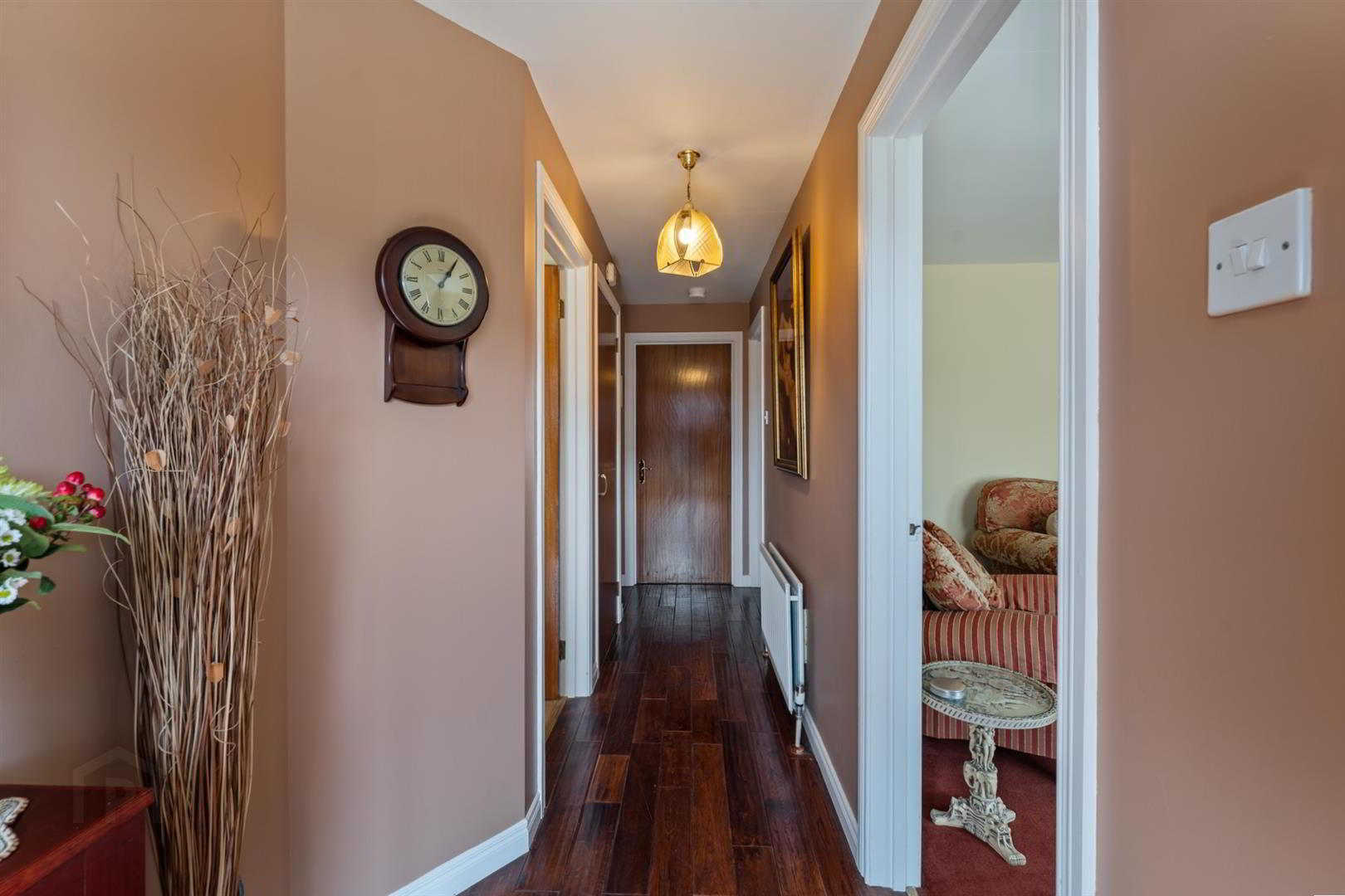 4 Meadow Drive 3 of 24