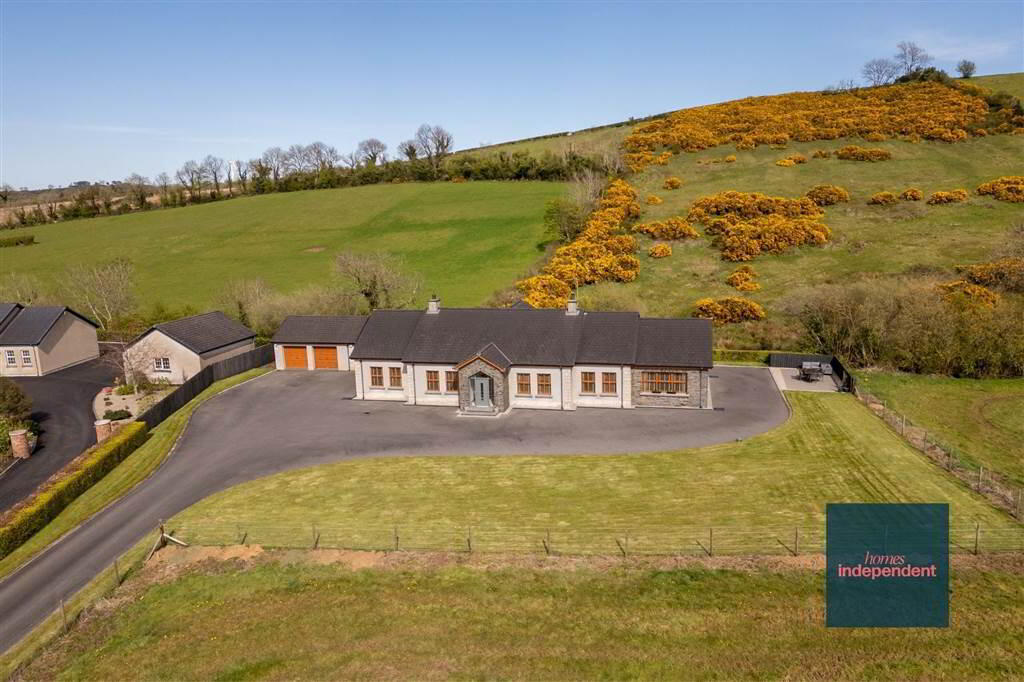 19B Crawfordstown Road 2 of 70