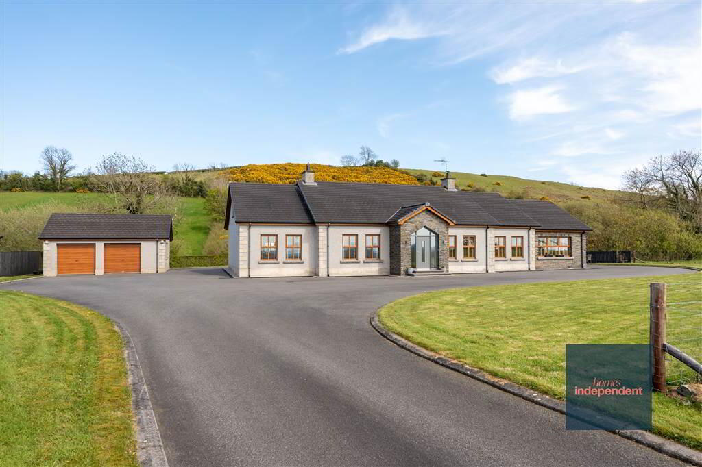 19B Crawfordstown Road 1 of 70