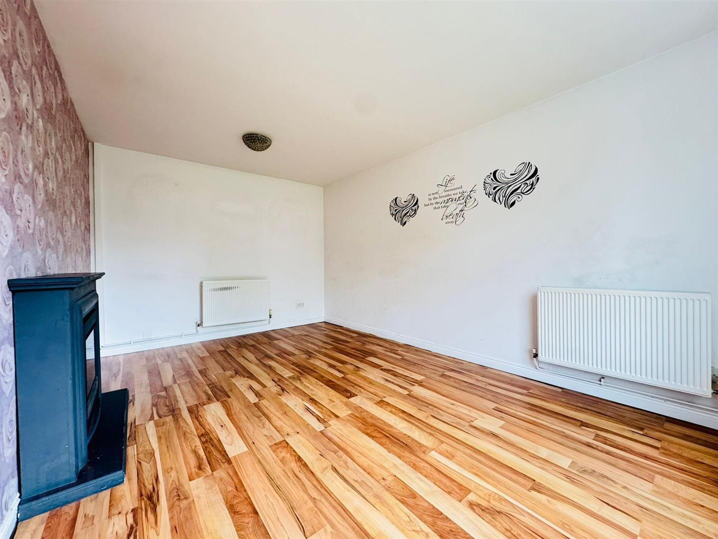 16 Rathdrum Park 3 of 12