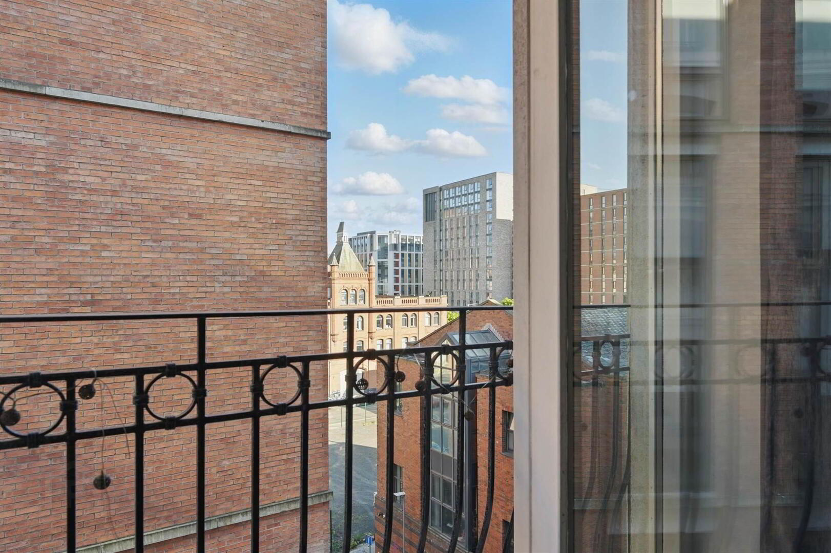 404 Saint Anne's Square, Albert Court, 7 Edward Street 15 of 15