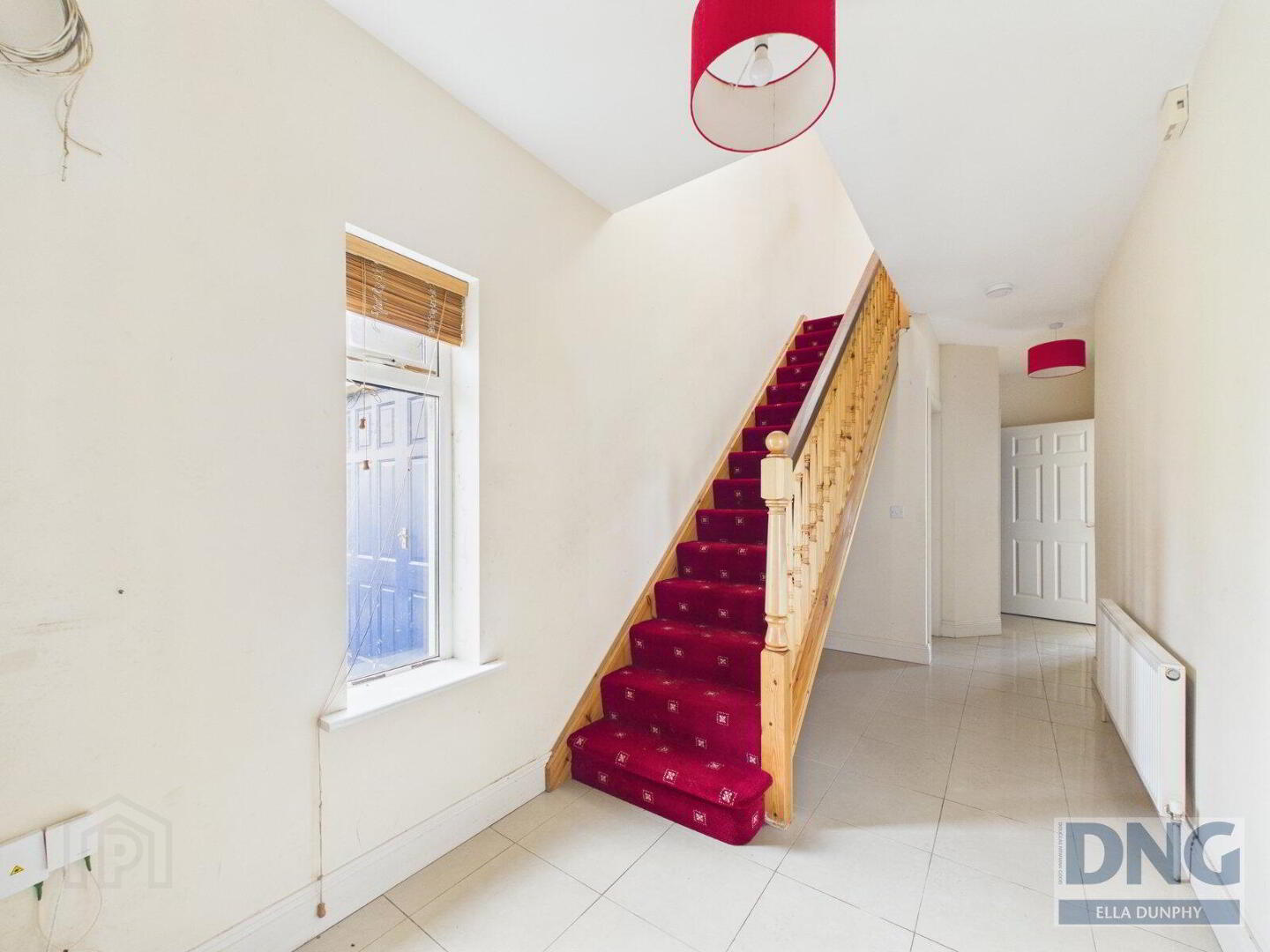 4 Leonards Court 3 of 25