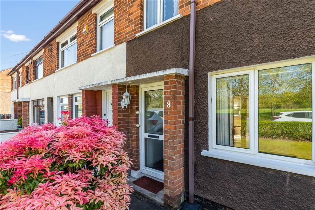 8 Rathmore Gardens 3 of 20