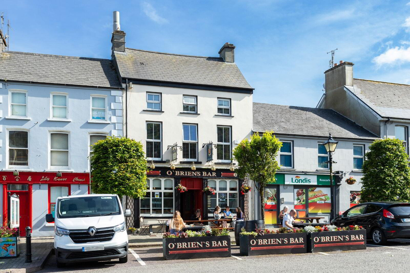 O'Brien's Bar, 3 South Square 2 of 32