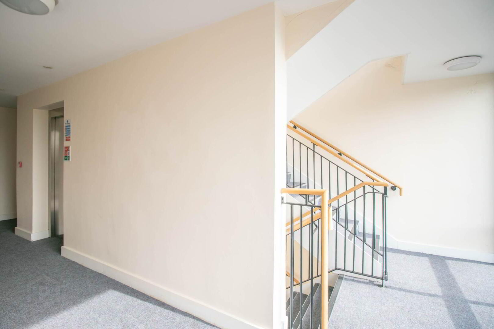 Apt 7, Cluain Aoibhinn Court 2 of 22