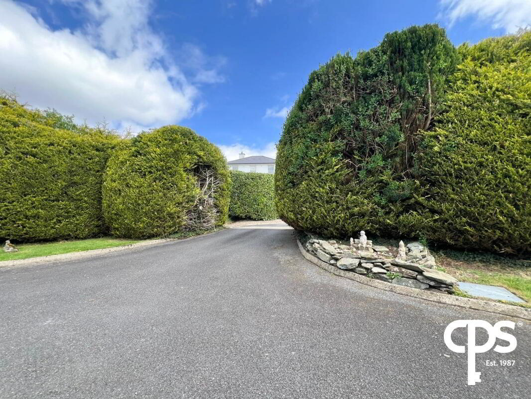 18 Dunhugh Park 19 of 20