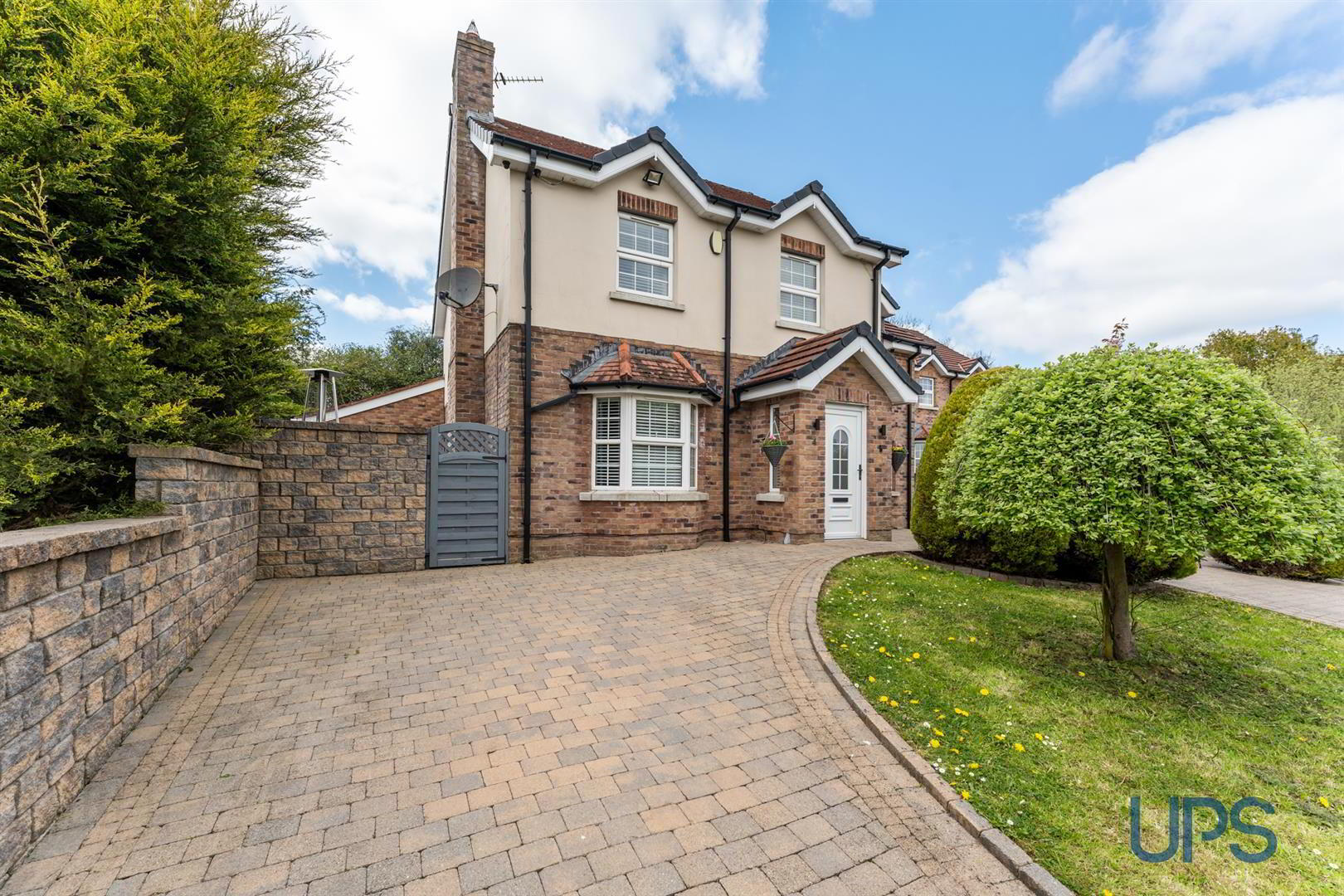 4 Mount Eagles Grove 3 of 55