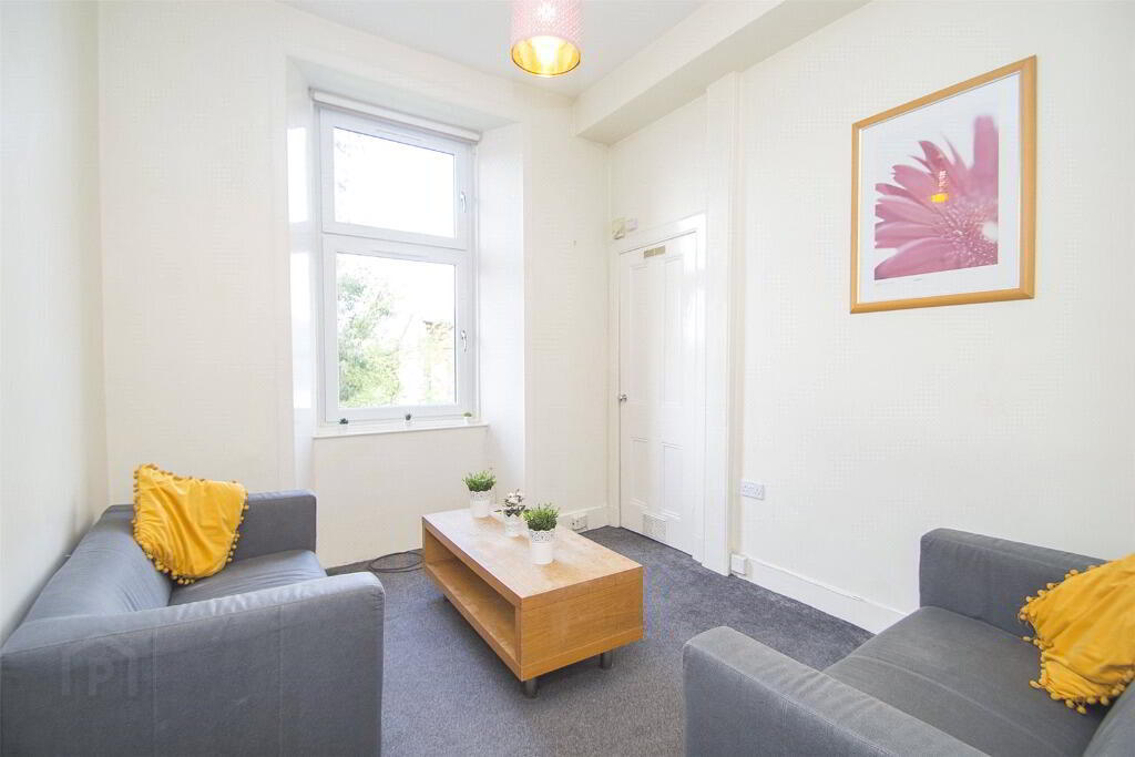 29 Royal Park Terrace 2 of 12