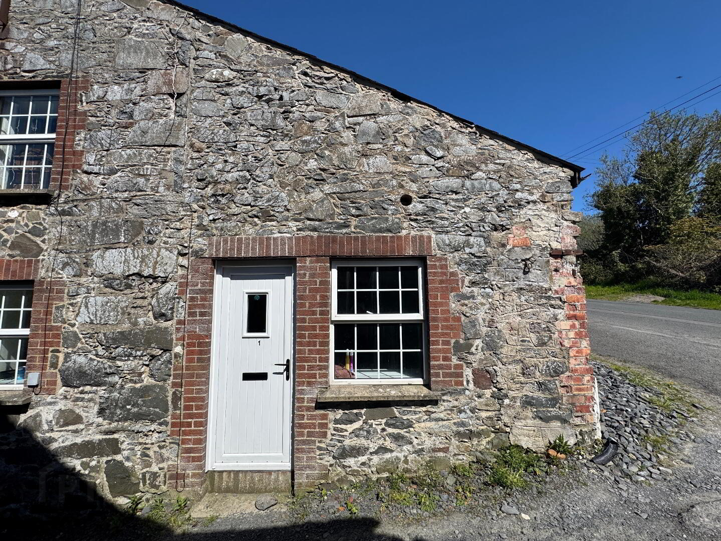 1 Ballydown Court 2 of 7
