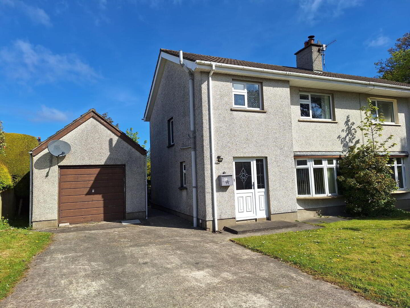 38 Fairhead View 16 of 16