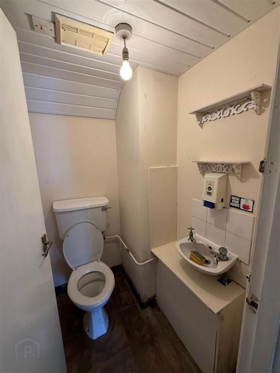 130 Longstone Street 7 of 7