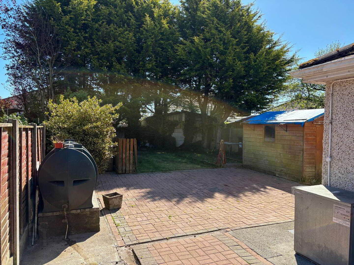 3 Heathfield Close 16 of 16