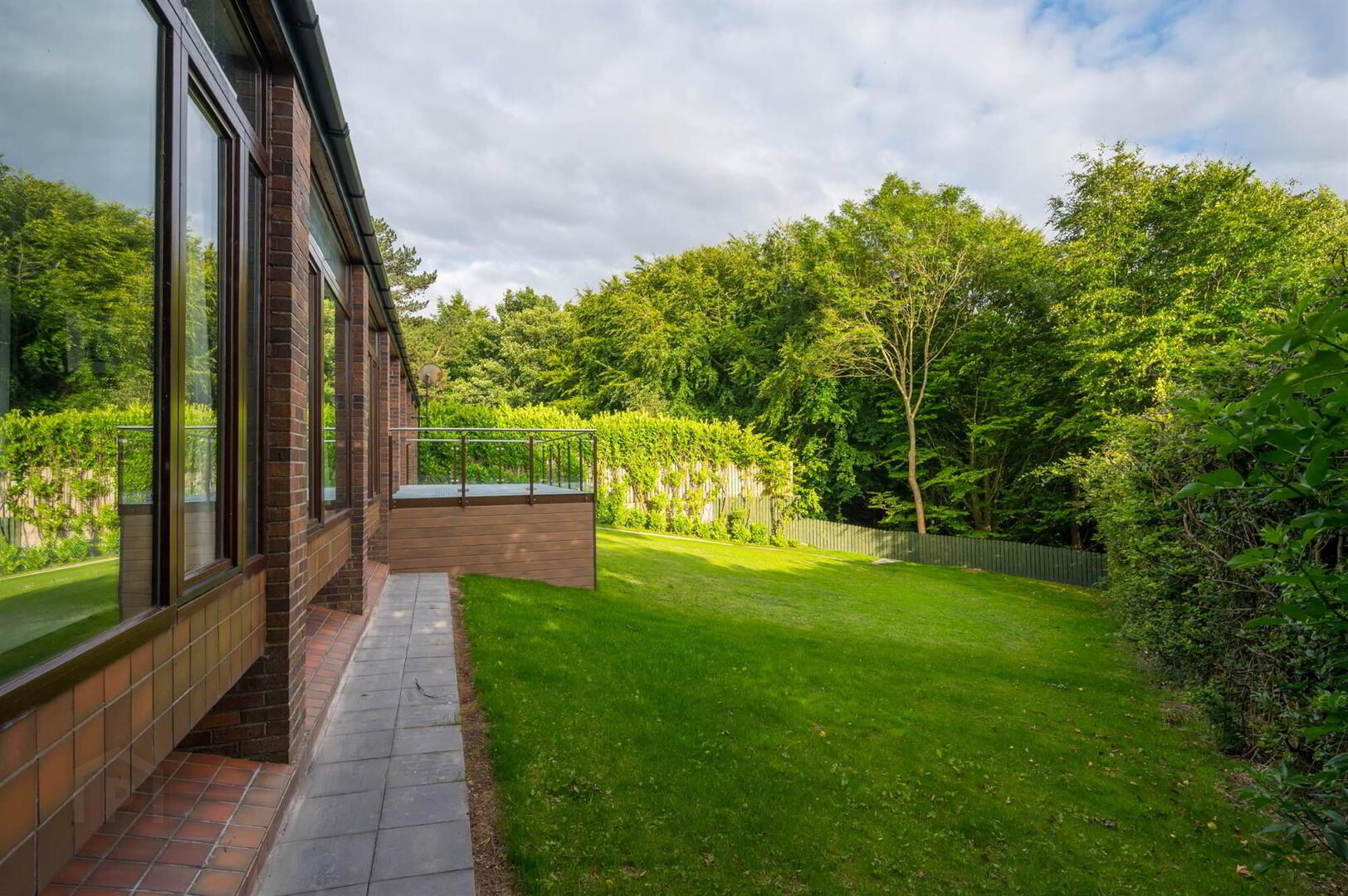 93 Dunmurry Lane 32 of 33