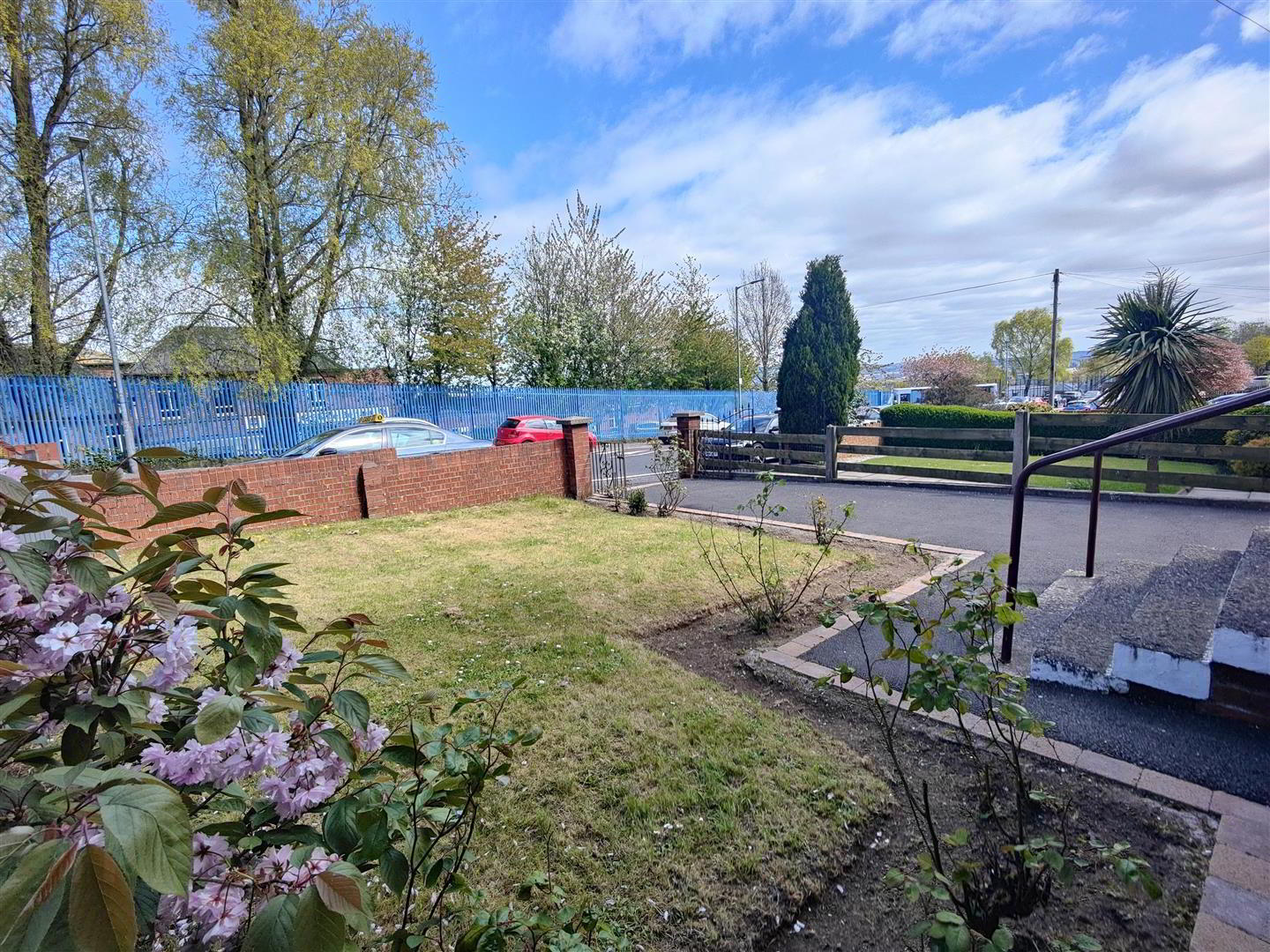 30 Bilston Road 2 of 22