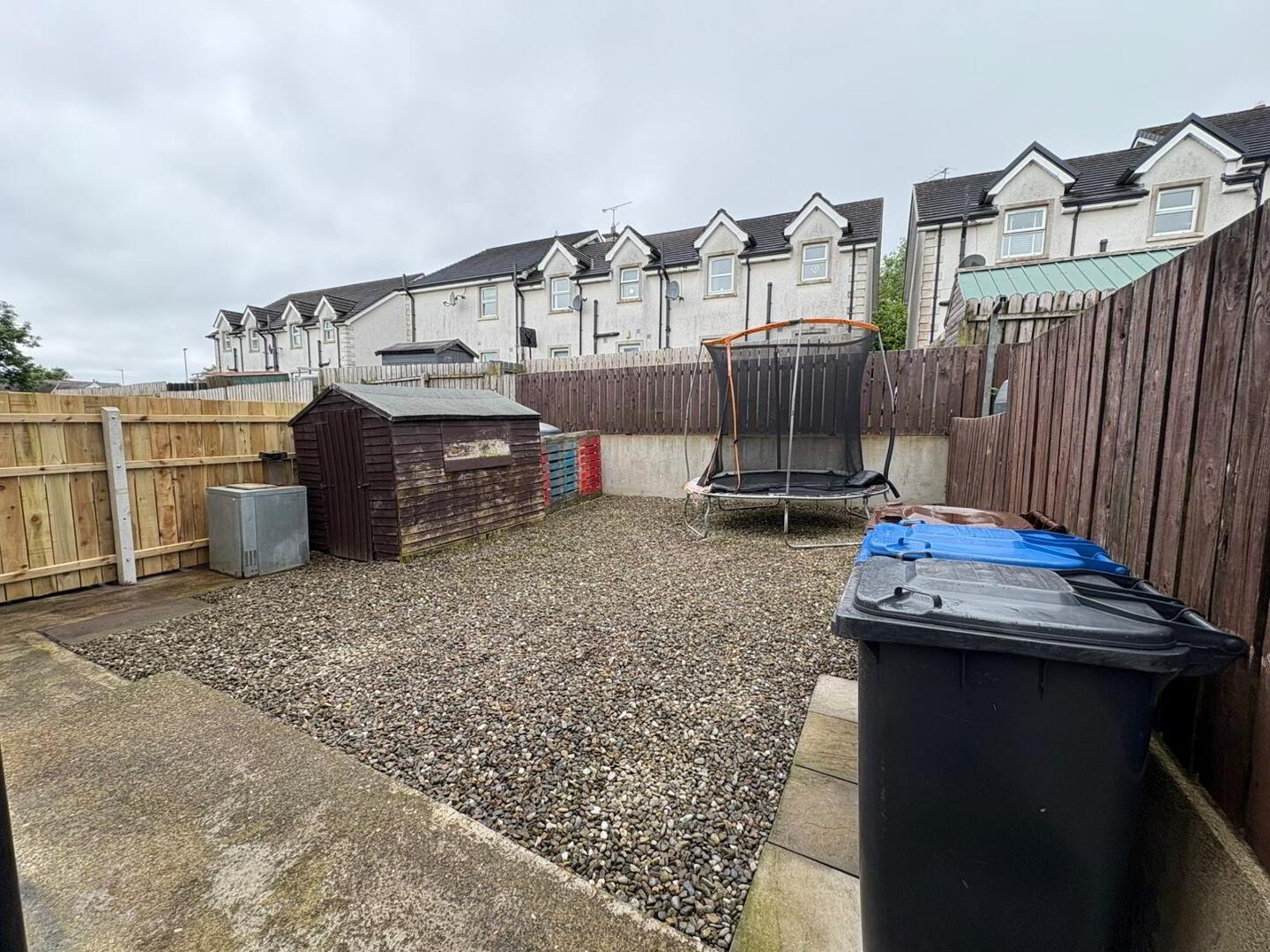 78 Elm Wood Green 16 of 16