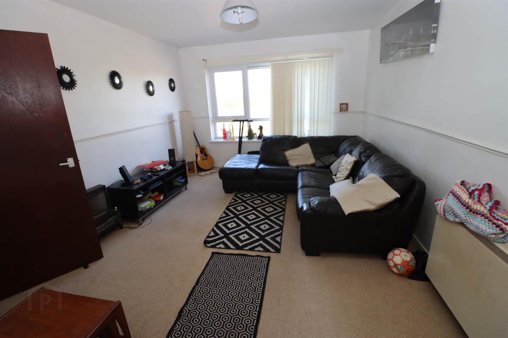 4f Mahee Close 2 of 7