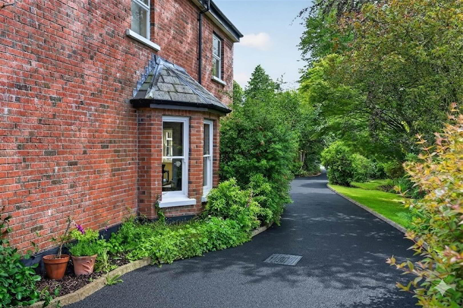 Thornlea, 14 Malone Park 2 of 45