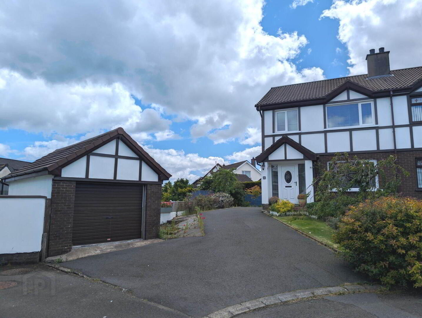 15 Culzean Glen 1 of 14