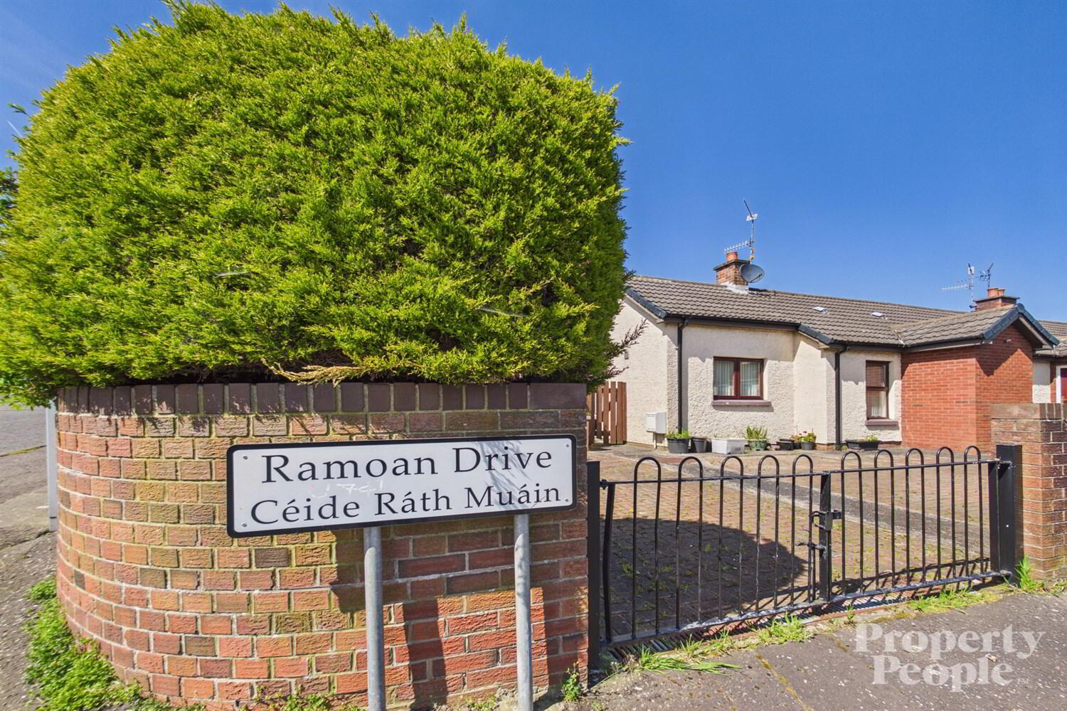 27 Ramoan Drive 2 of 26
