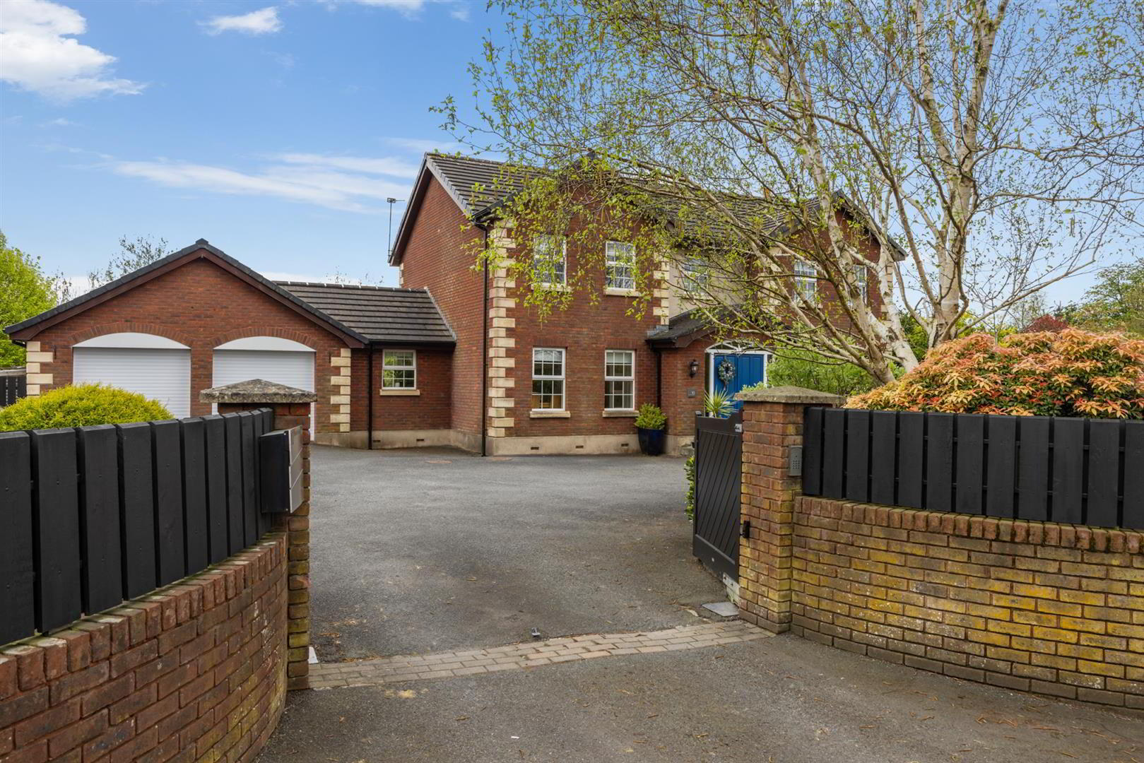10 Beechill Road 1 of 48