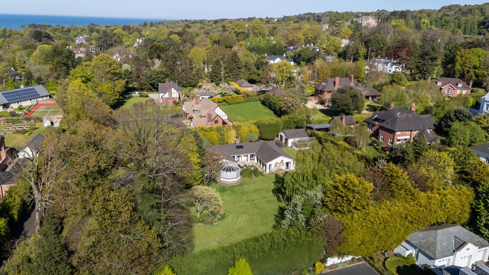 27 Cultra Avenue 2 of 46