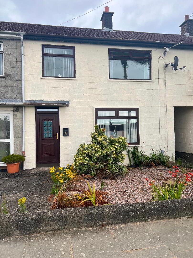 8 Bengore Gardens 1 of 8