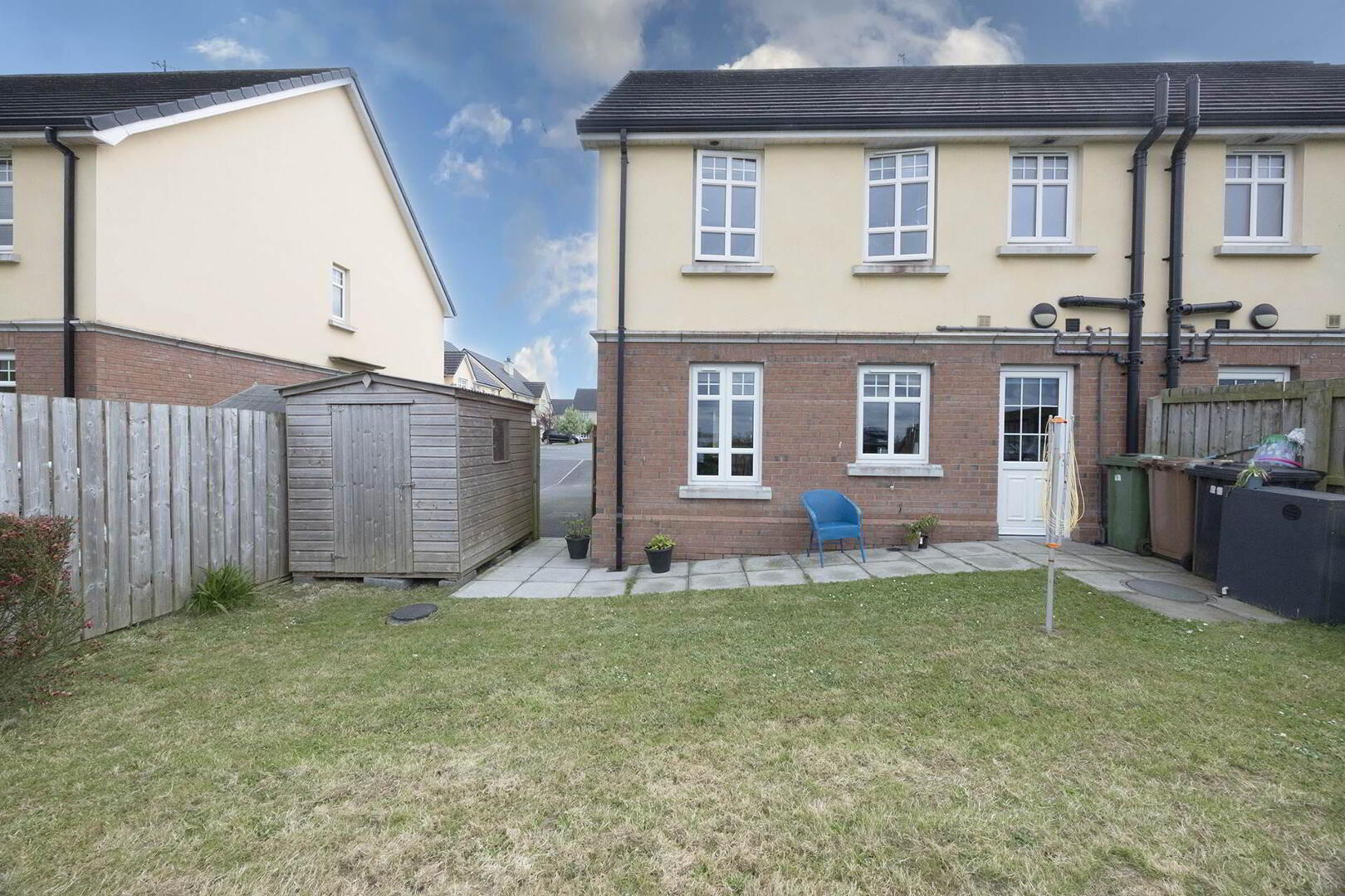 62 Lagan Gate 16 of 16