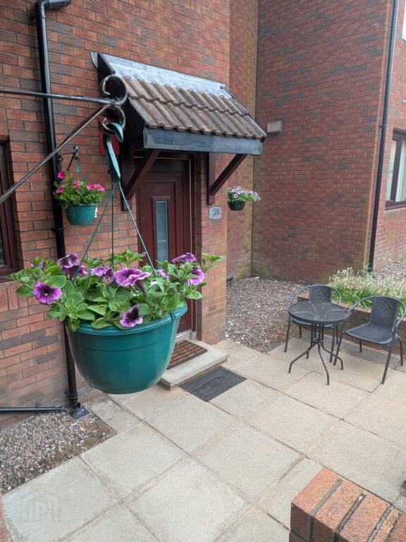 2B Stranmillis Court 3 of 11