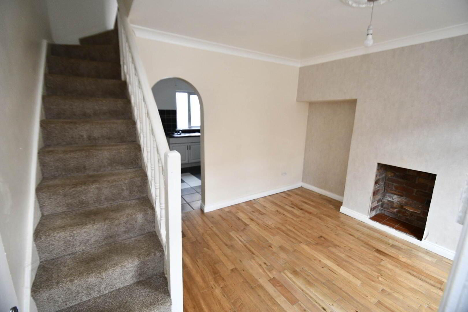 66 Amcomri Street 2 of 20