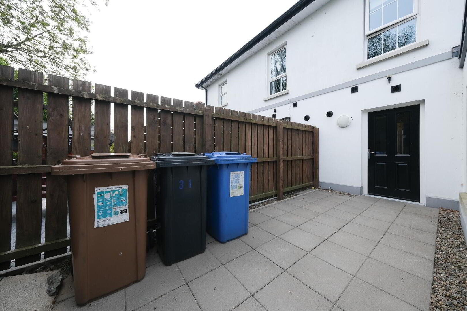31 Farm Lodge Lane 29 of 29
