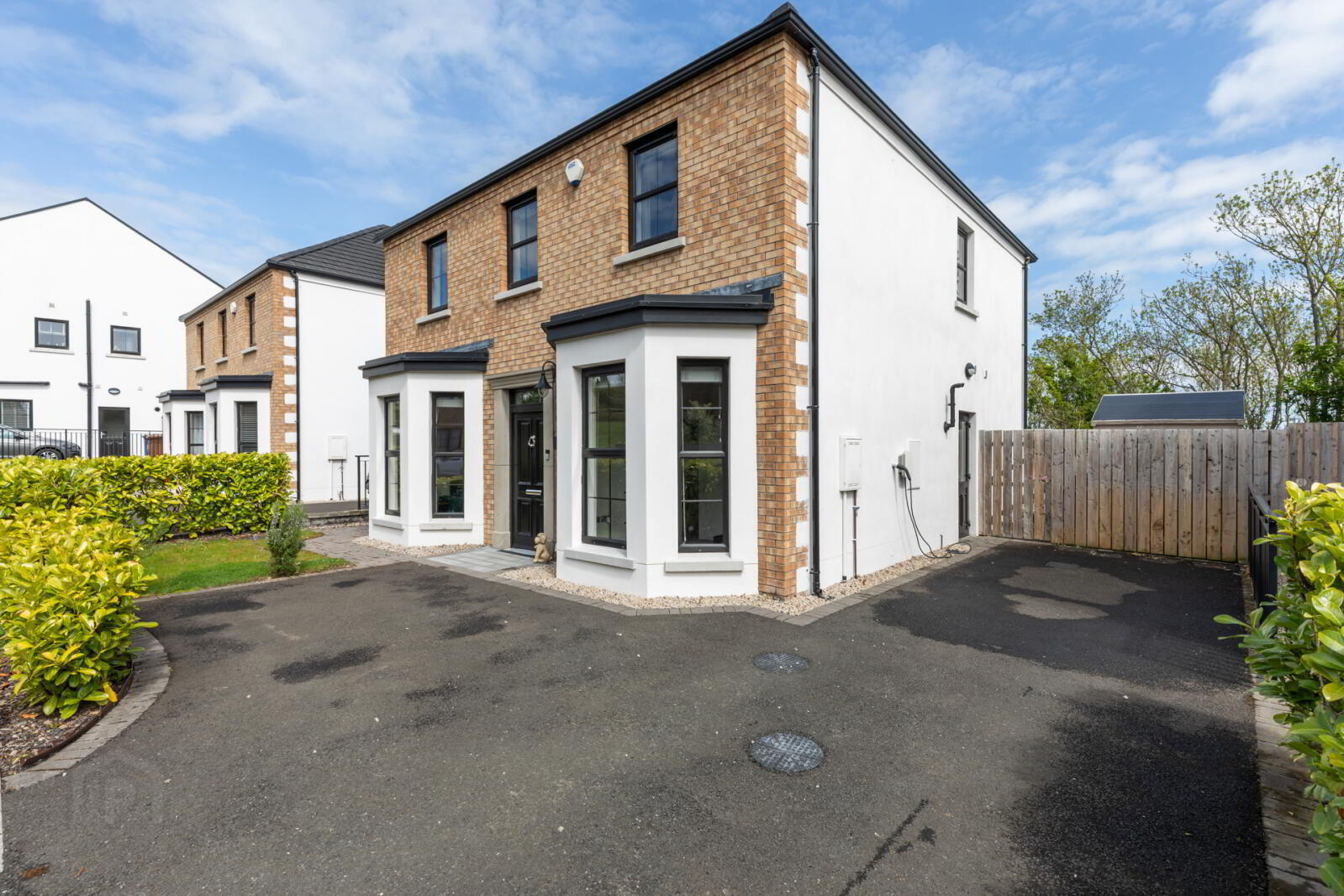21 Scrabo Heights 34 of 35