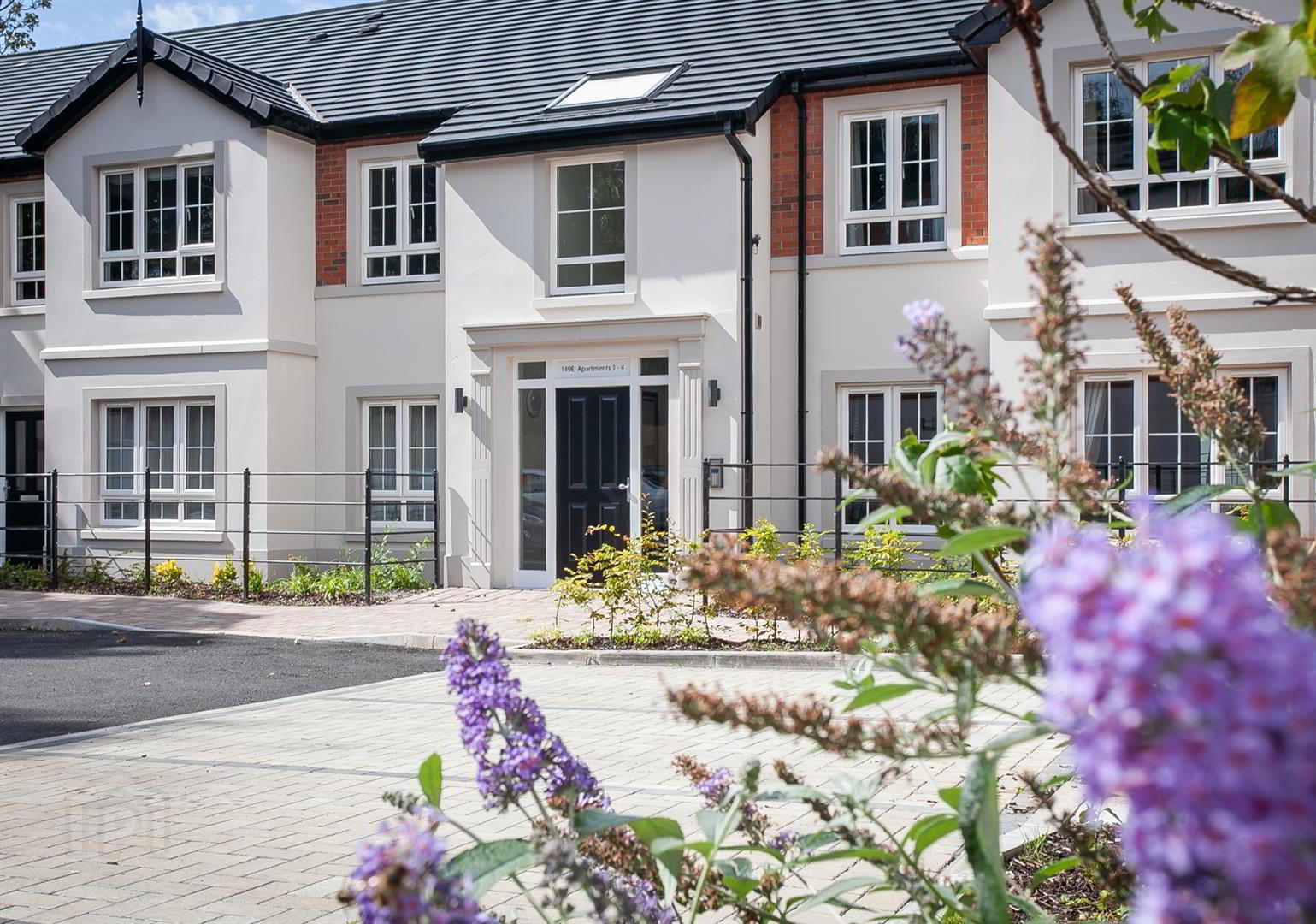 Apt 4 Ebrington Hall, 149E Upper Newtownards Road 2 of 28
