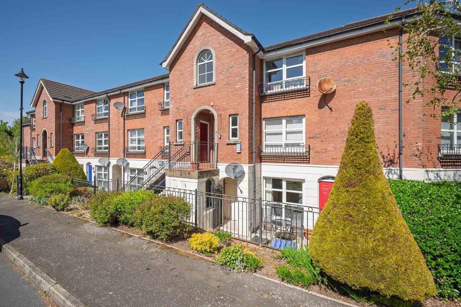 26 Richmond Avenue 1 of 16