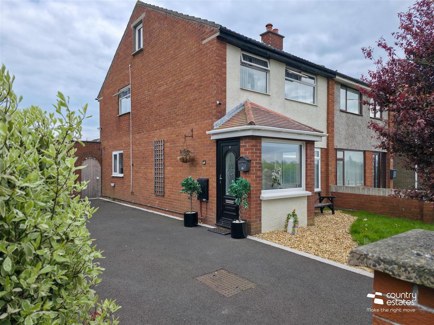 133 Victoria Road 2 of 36