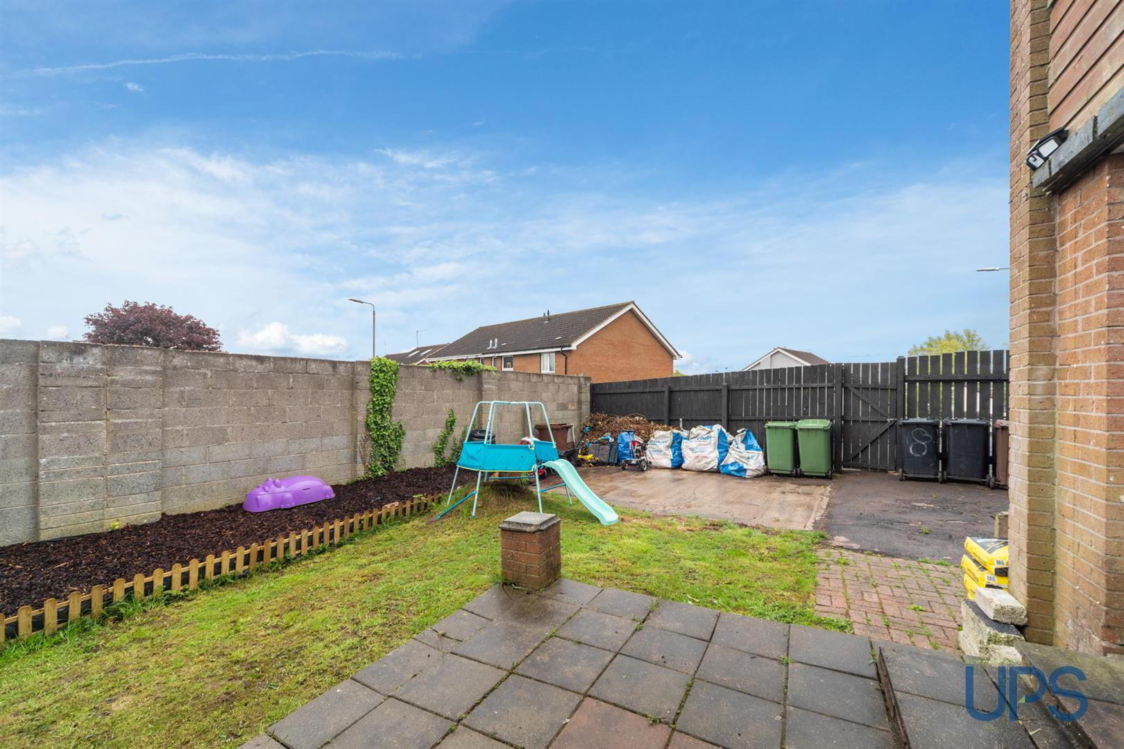 23 Summerhill Drive 3 of 26