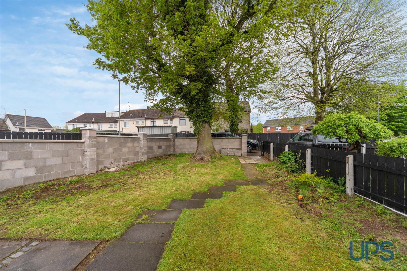 23 Summerhill Drive 2 of 26