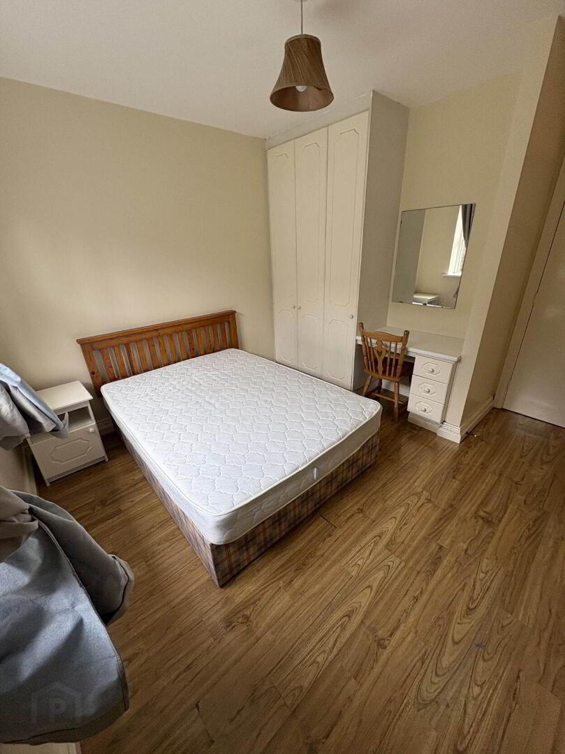 8 Saint Anne`s Court 8 of 8