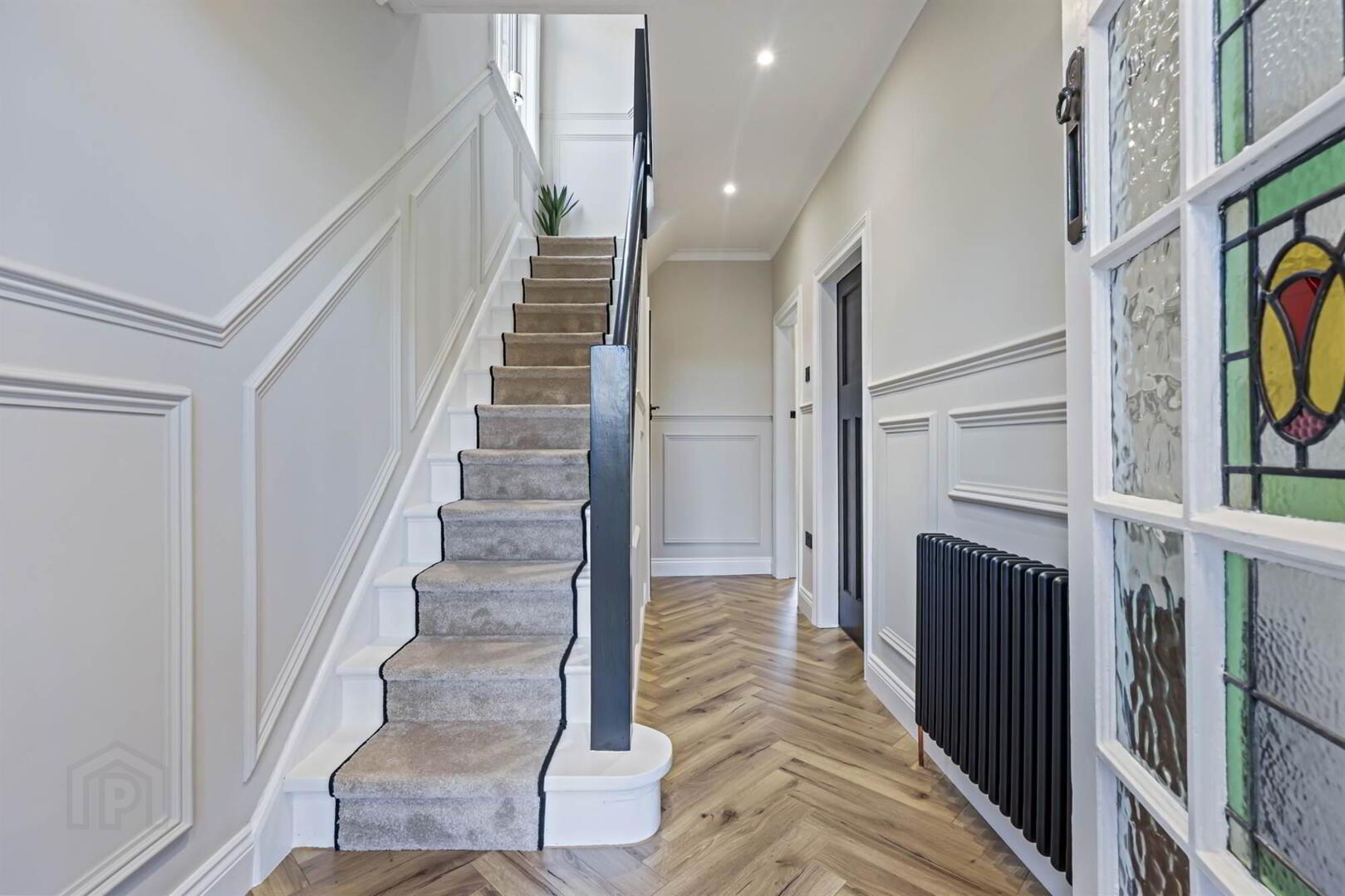 33 Blenheim Drive 3 of 23