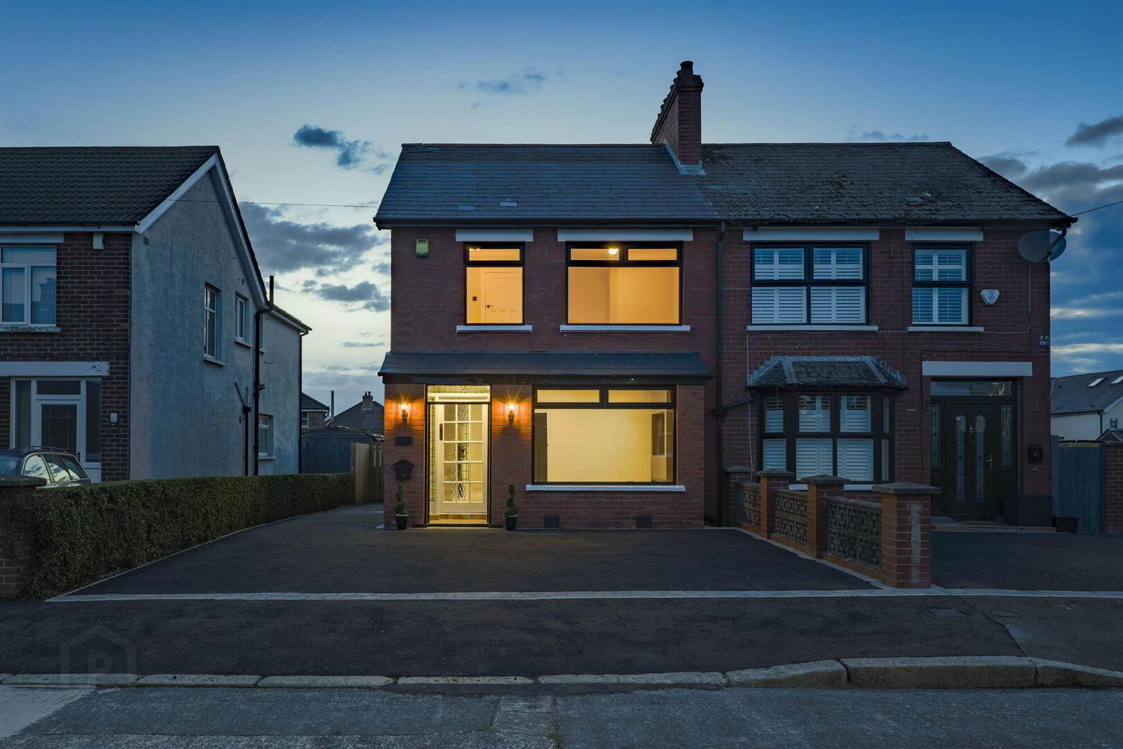 33 Blenheim Drive 2 of 23