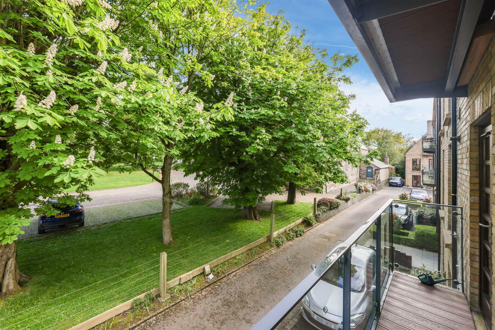 Apartment 5 Altona Manor 69 Church Road 12 of 13