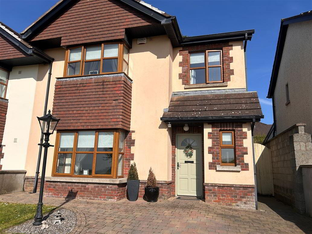 13 Heathergate Court 3 of 18